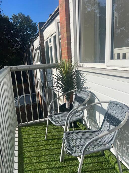 2 Bedroom Apartment With Balcony Oxford Exteriör bild