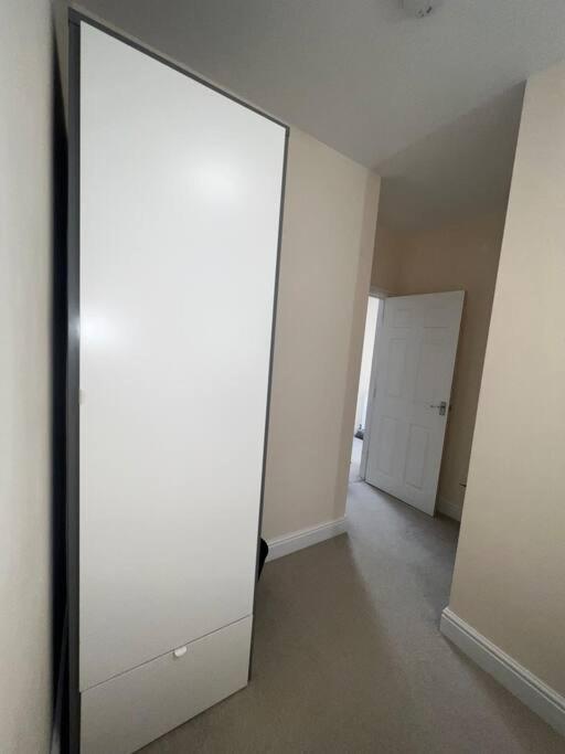 2 Bedroom Apartment With Balcony Oxford Exteriör bild