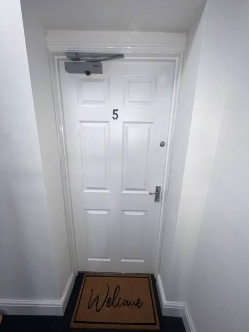 2 Bedroom Apartment With Balcony Oxford Exteriör bild